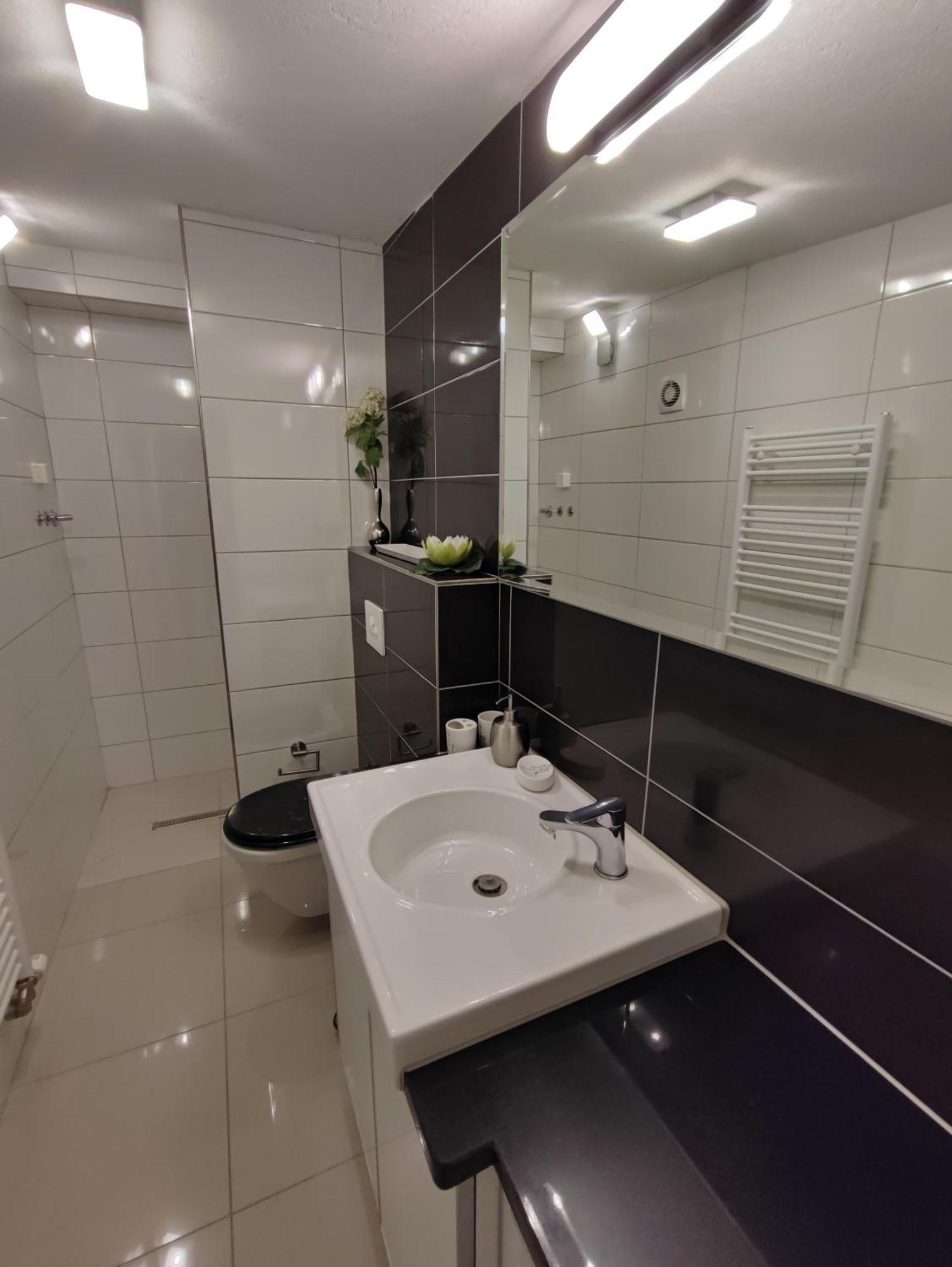 Apartmani Vijecnica Сараево Экстерьер фото